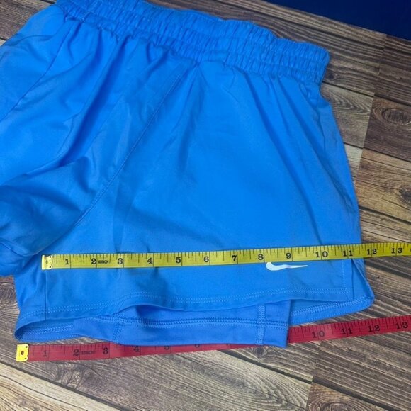 Nike Women's One Dri-FIT Ultra High-Waisted 3" Short-Lined Shorts NWT Size XS - Picture 13 of 16